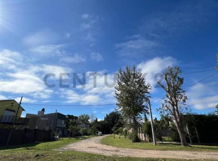 Terreno · 330m²