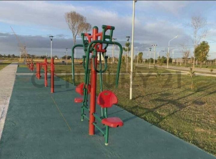 Terreno · 348m²
