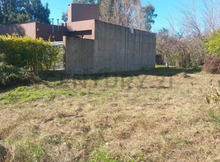 Terreno · 450m²