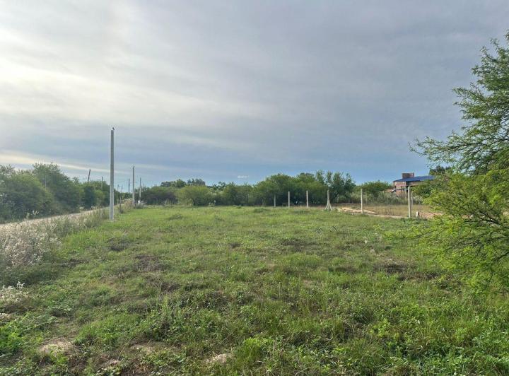 Terreno · 867m²