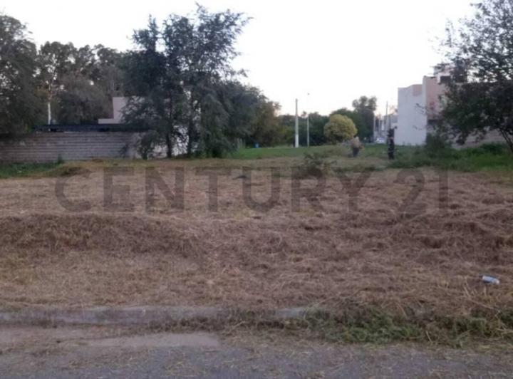 Terreno · 325m²