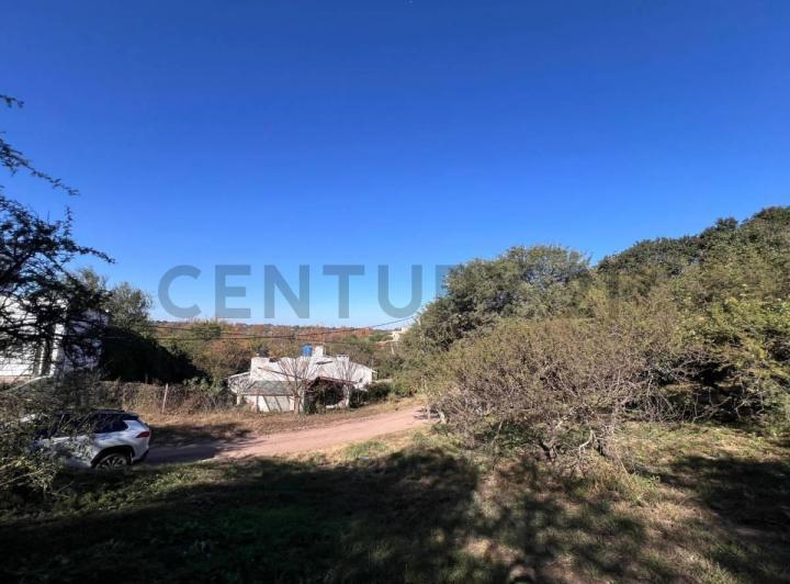 Terreno · 793m²