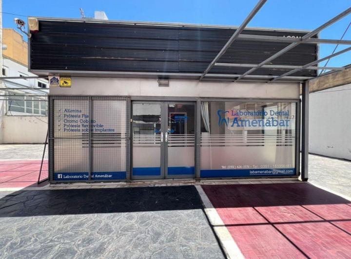 Local comercial · 18m²