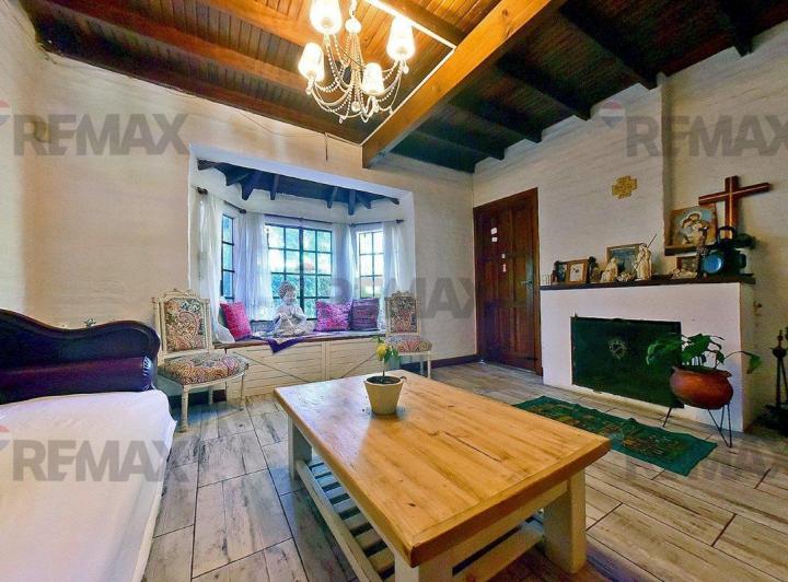 Casa · 173m² · 5 Ambientes · 1 Cochera
