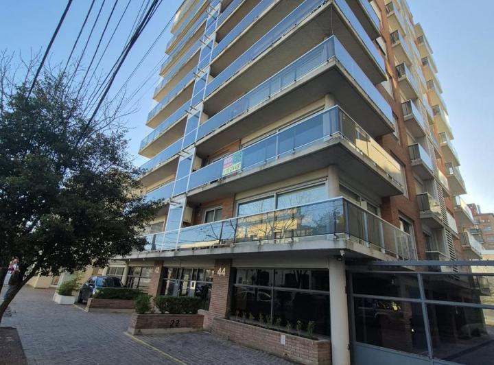Departamento · 78m² · 3 Ambientes · 1 Cochera