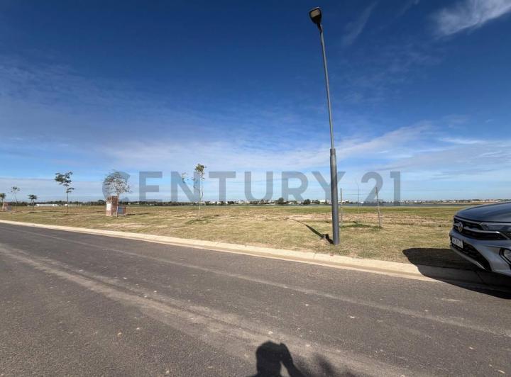 Terreno · 804m²