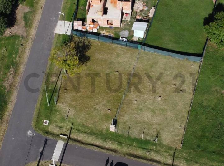 Terreno · 388m²