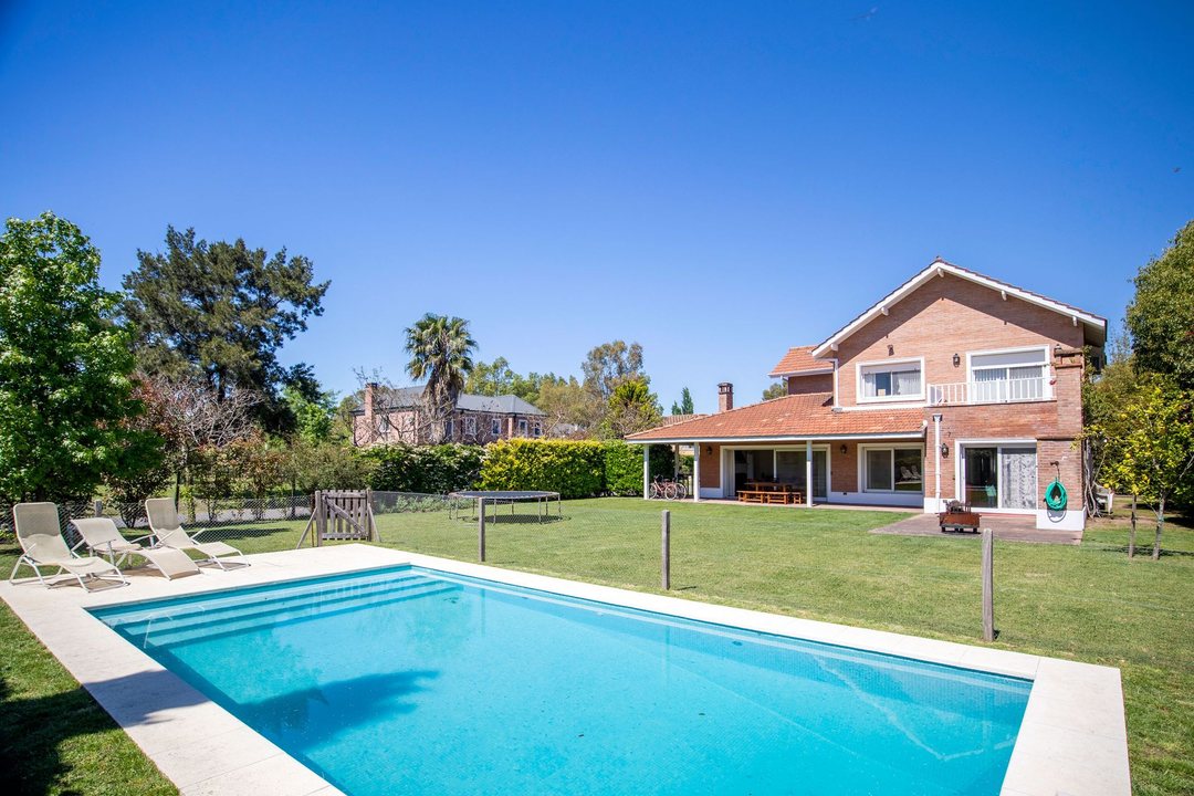 Casa 4 ambientes Alquiler Temp Laguna del Sol