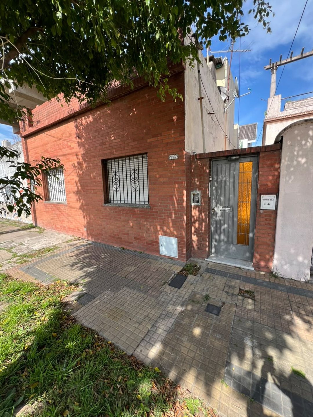 VENTA DE PH AL FRENTE 3 AMB CON TERRAZA Y LAVADERO