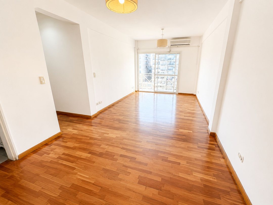 VENTA SEMIPISO LUMINOSO EN VILLA CRESPO