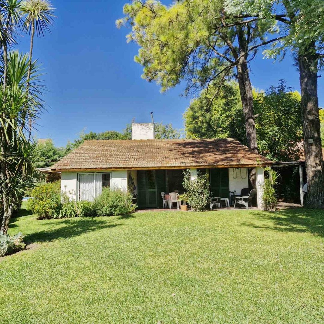 CASA EN VENTA EN MAPUCHE C.C.  ACEPTA PERMUTA