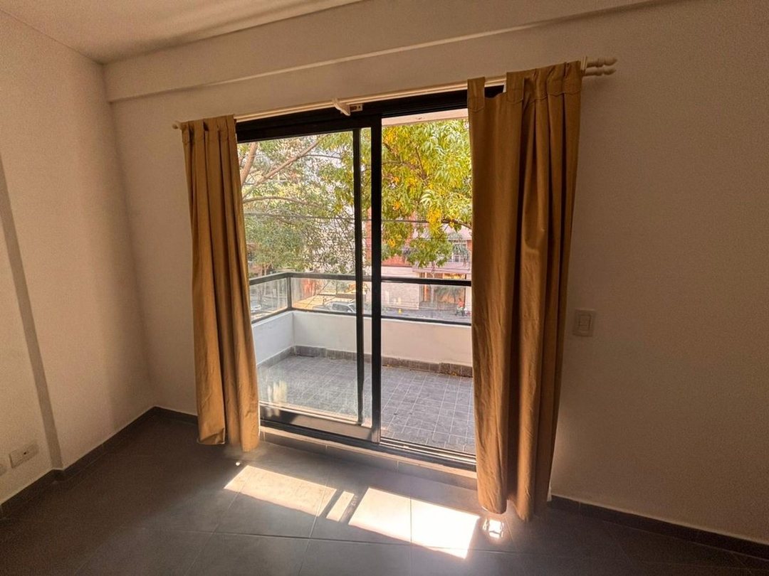 VENTA MONOAMBIENTE CABALLITO BALCON APTO PROF.