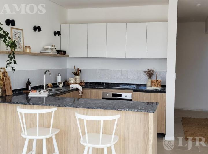 Departamento · 143m² · 4 Ambientes · 1 Cochera