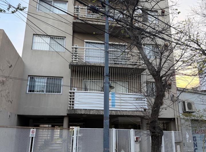 Departamento · 43m² · 2 Ambientes · 1 Cochera