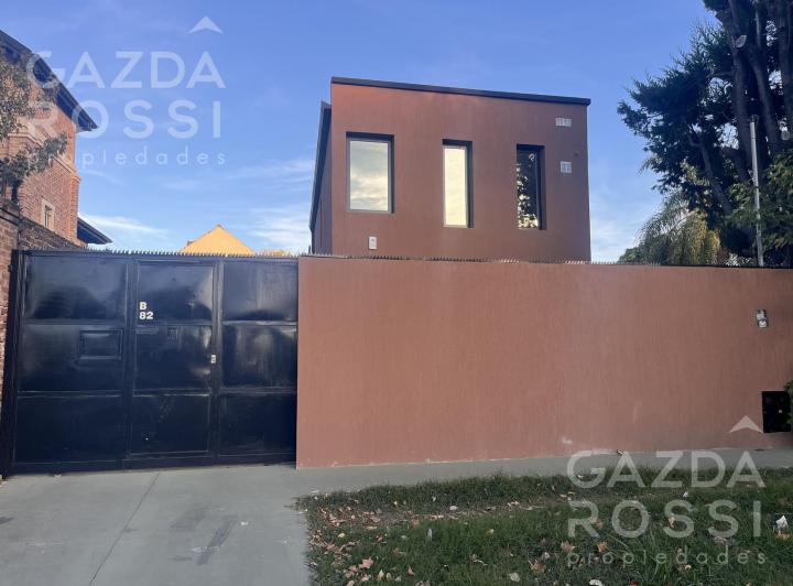 Casa · 100m² · 3 Ambientes · 1 Cochera