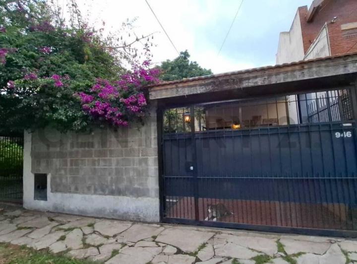 Casa · 96m² · 4 Ambientes · 1 Cochera