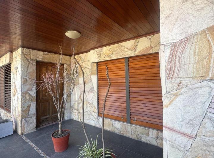 Casa · 90m² · 3 Ambientes · 1 Cochera