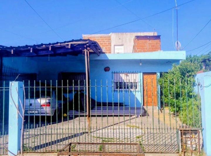 Casa · 140m² · 3 Ambientes · 1 Cochera