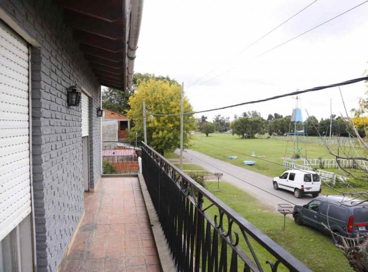 Casa · 200m² · 5 Ambientes