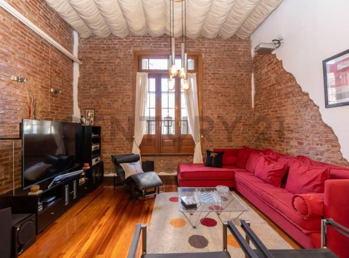 Casa · 164m² · 5 Ambientes · 2 Cocheras