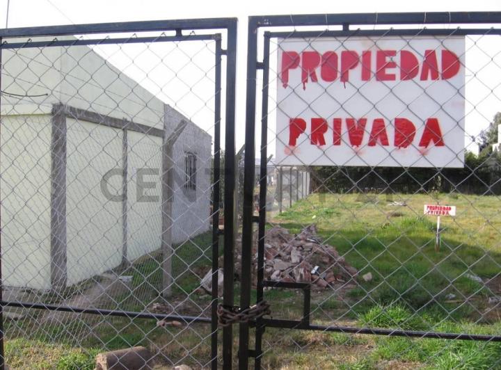 Terreno · 1210m²