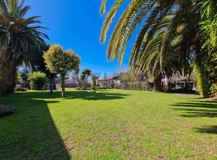 Terreno · 400m²