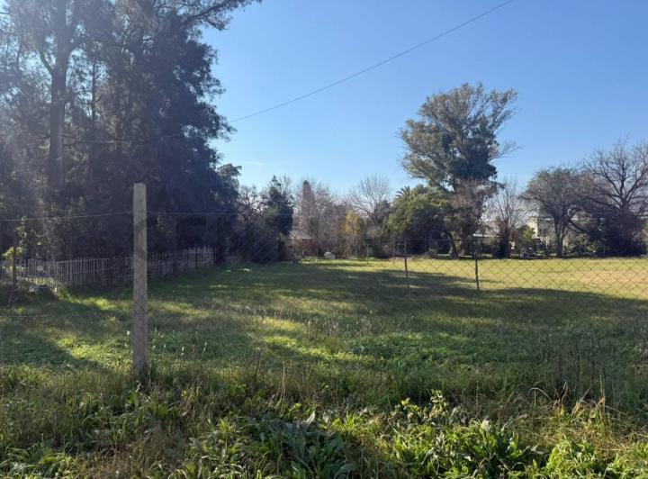 Terreno · 945m²