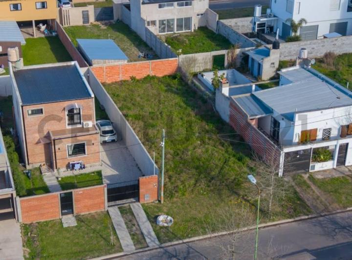 Terreno · 418m²