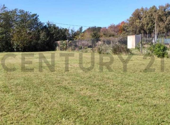 Terreno · 700m²