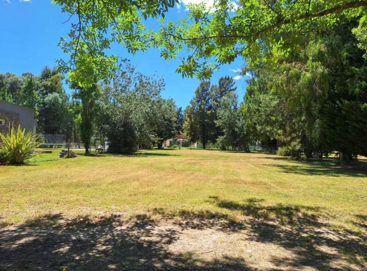 Terreno · 1373m²