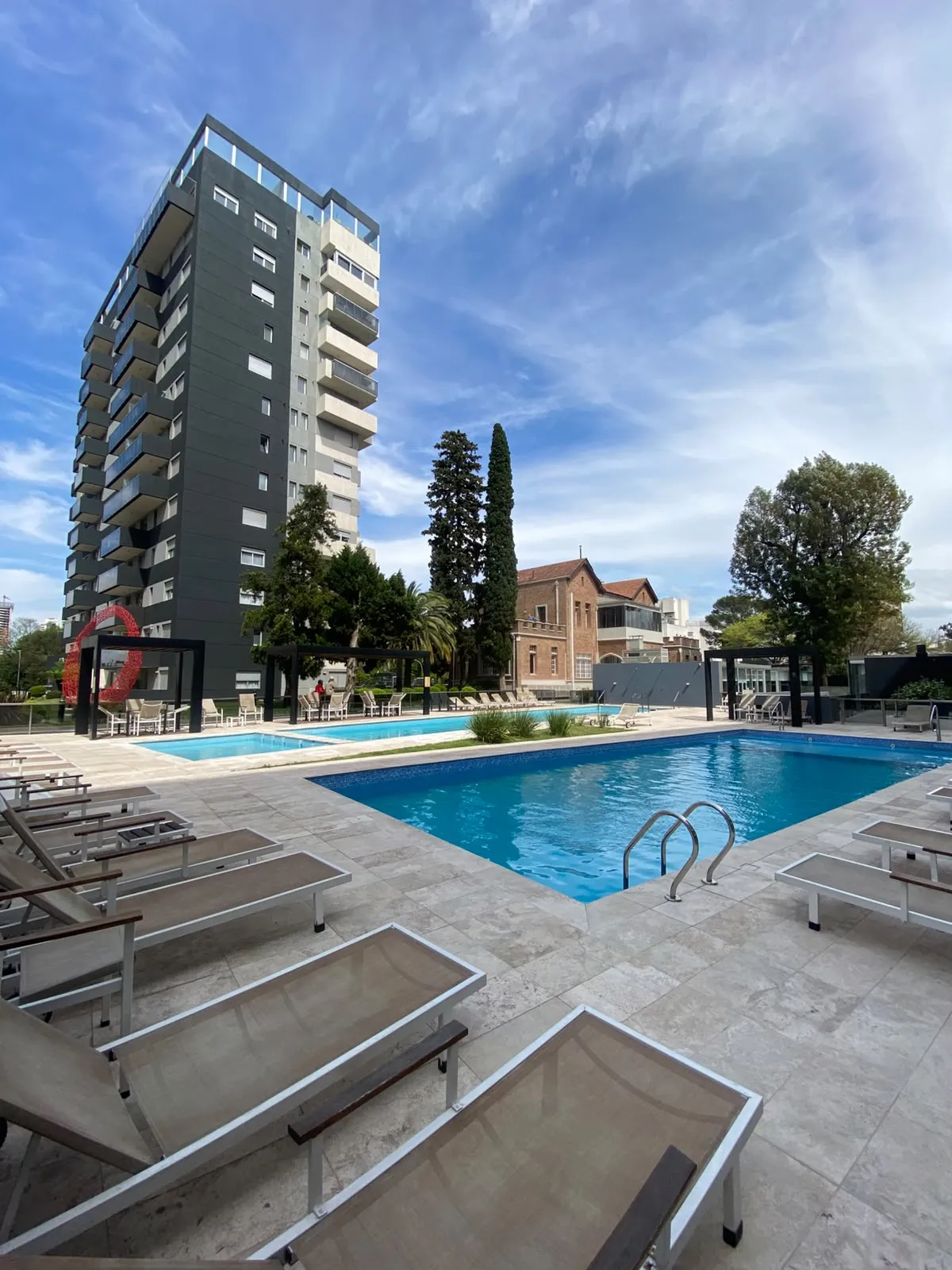 OPERA LUXURY - UN DORMITORIO - COCINA SEPARADA!! AMENITIES!