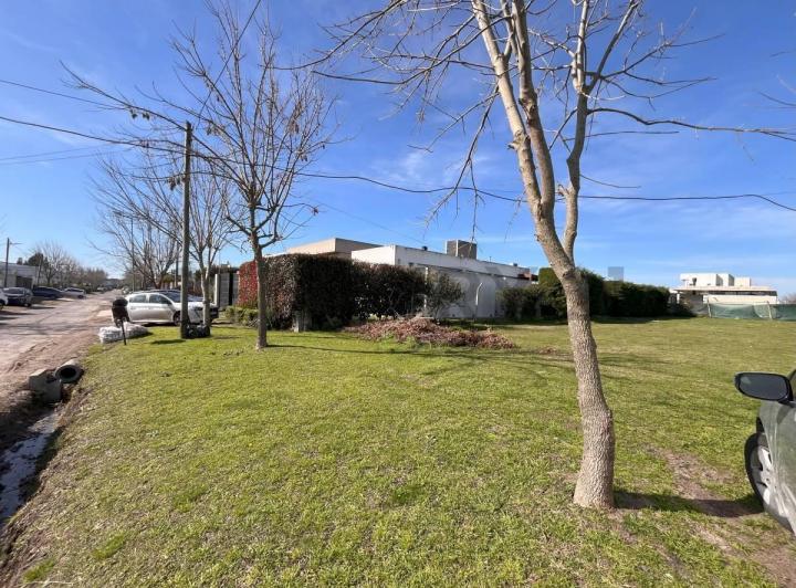 Terreno · 770m²