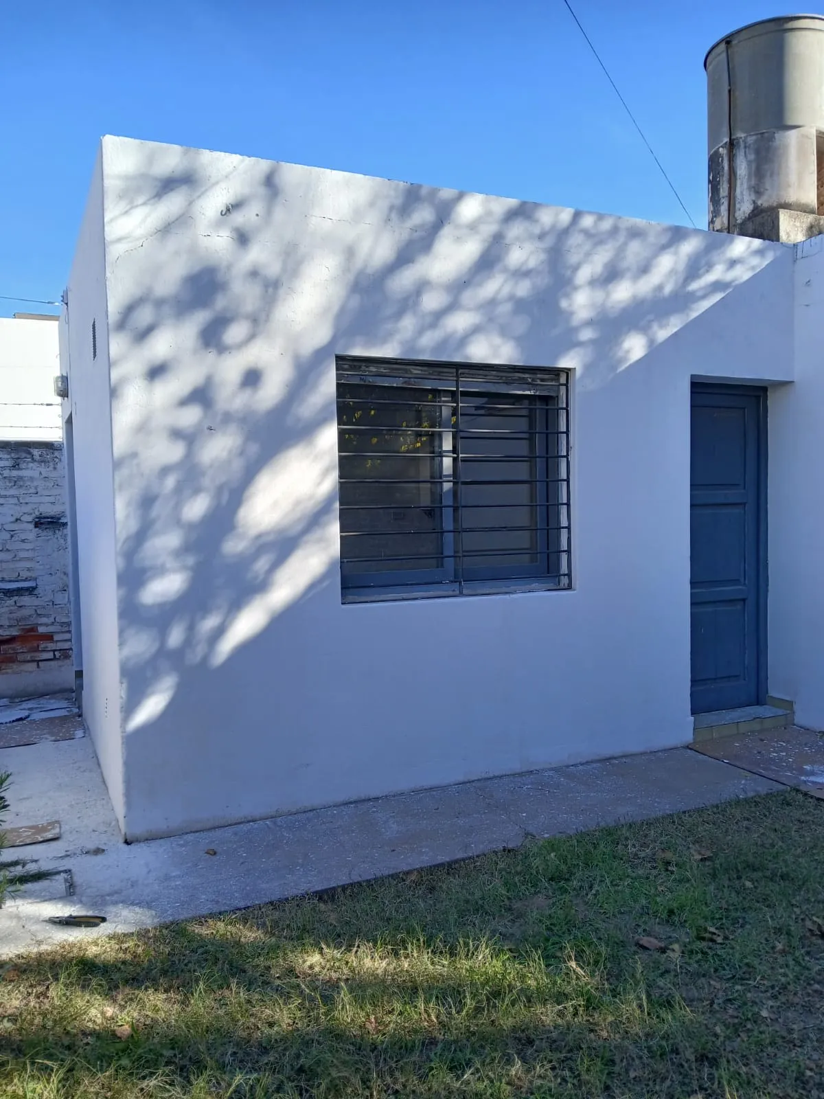 CASA 2 DORM CON PATIO EN ALTO ALBERDI