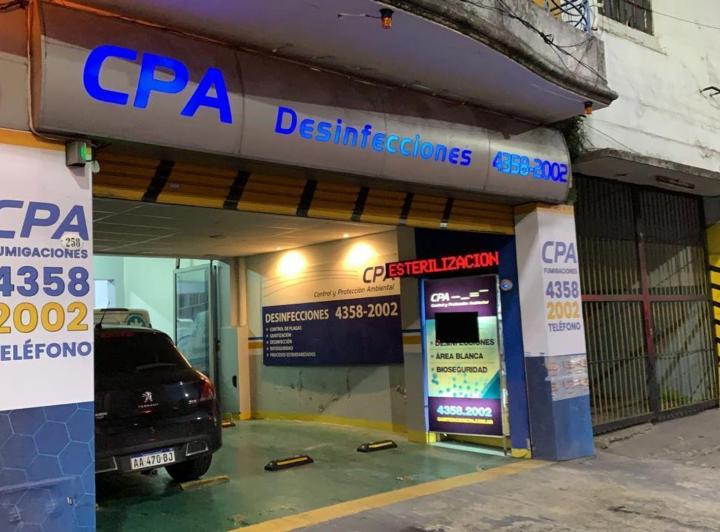 Local comercial · 180m² · 3 Cocheras
