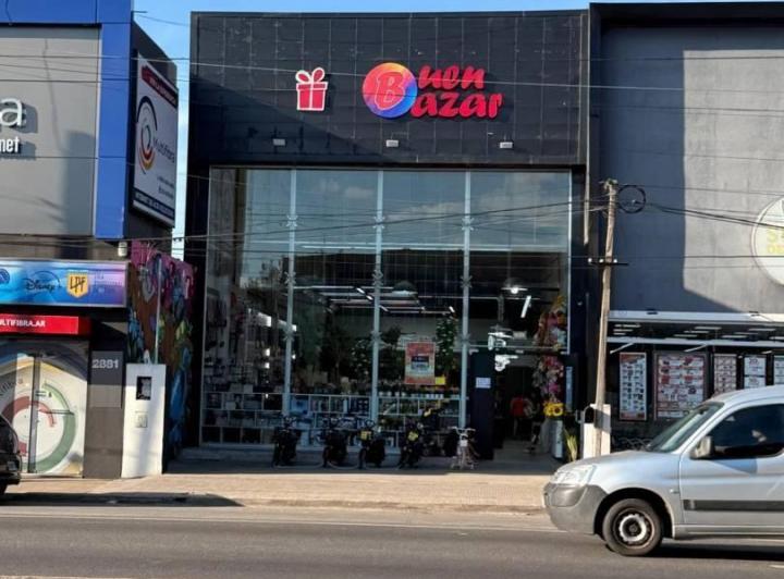 Local comercial · 282m²