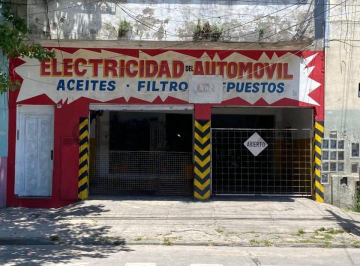 Local comercial · 100m² · 1 Ambiente · 2 Cocheras
