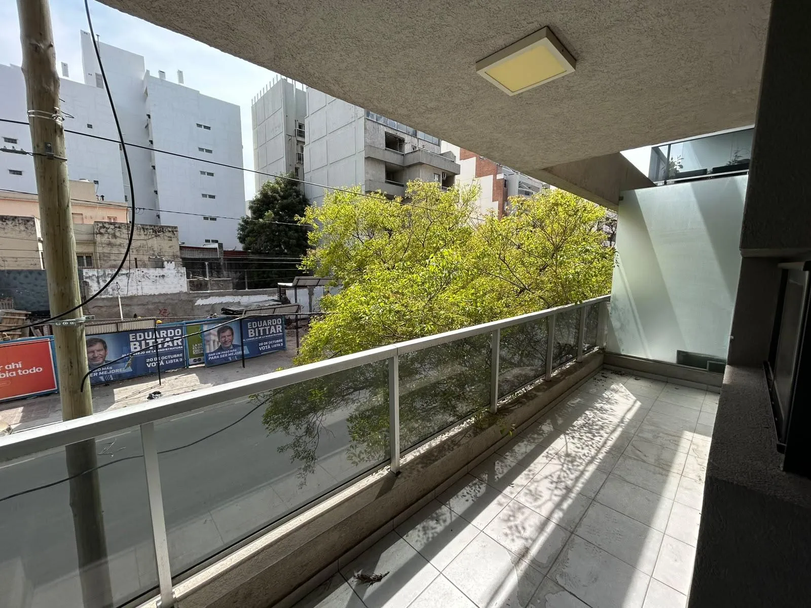 ALQUILER | Dpto 1 dorm, 1 baño con Antebaño - Frente, con balcón y muy luminoso - TAP11178145