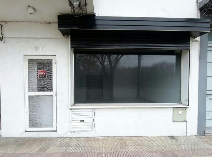 Local comercial · 50m² · 1 Cochera