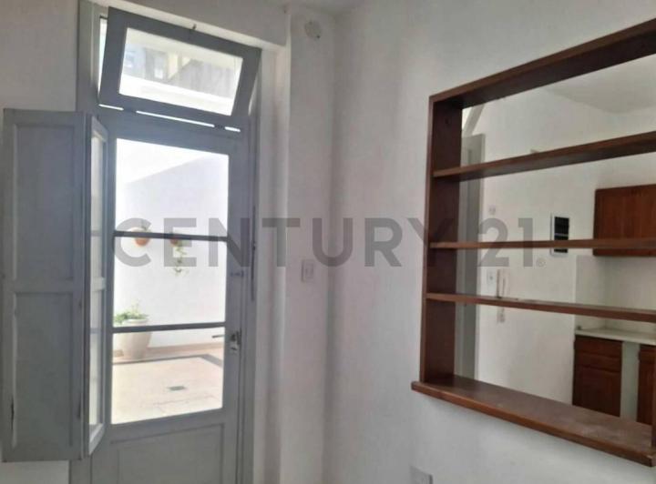 Casa · 96m² · 6 Ambientes