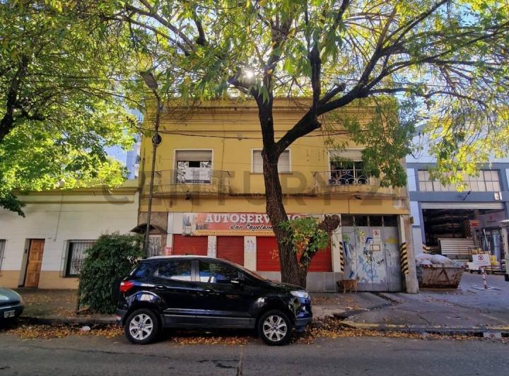 Depósito · 172m²