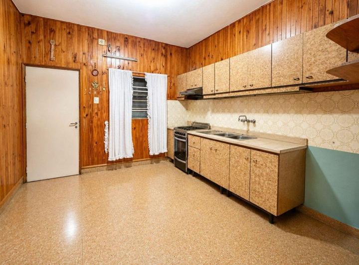 Casa · 90m² · 3 Ambientes · 1 Cochera