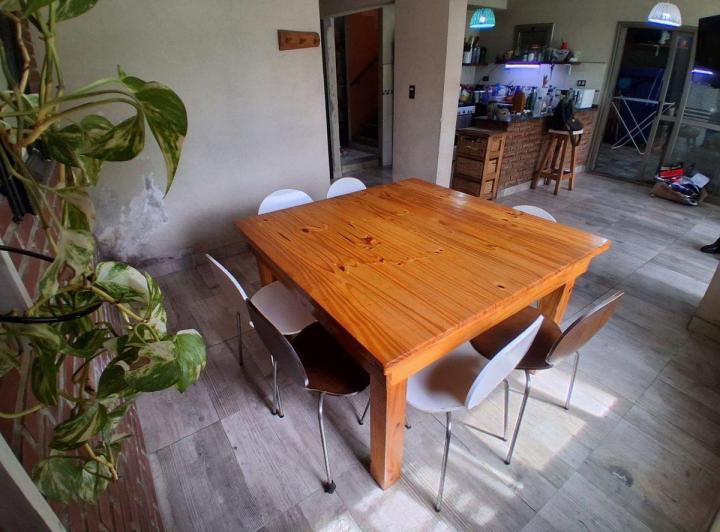 Casa · 122m² · 5 Ambientes · 2 Cocheras