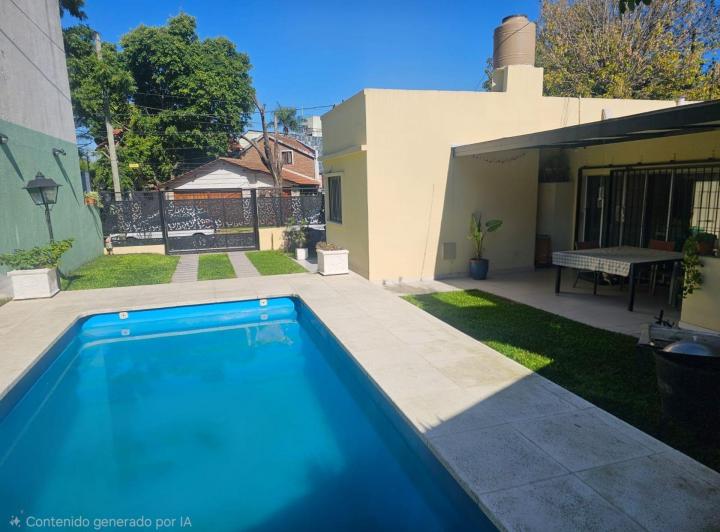 Casa · 88m² · 3 Ambientes · 2 Cocheras
