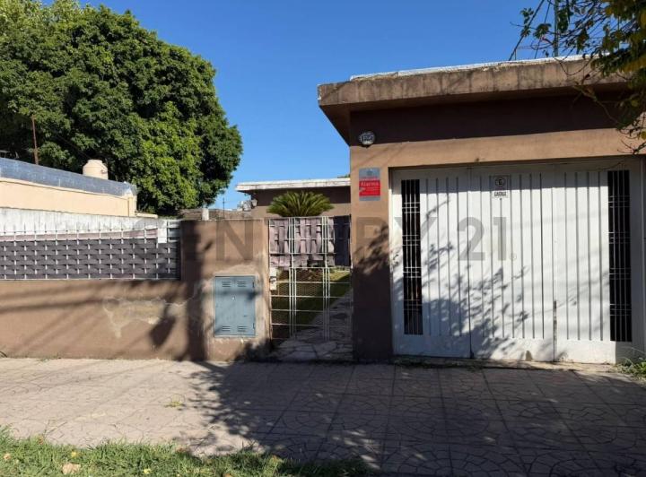 Casa · 90m² · 3 Ambientes · 1 Cochera