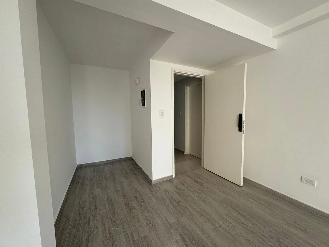 VENTA DUPLEX 2 DORMITORIOS BARRIO JARDÍN