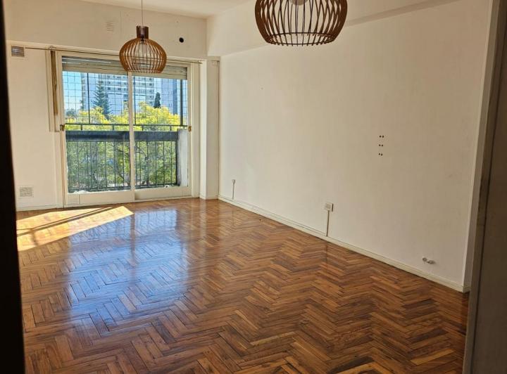 Departamento · 60m² · 4 Ambientes · 1 Cochera