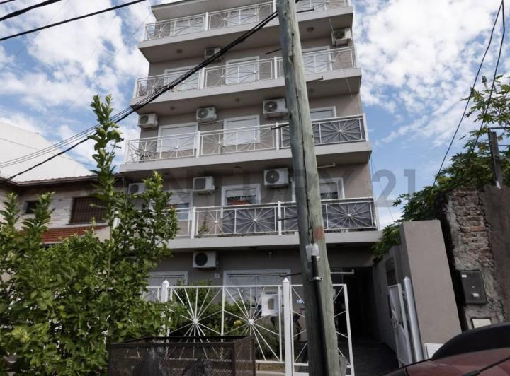 Departamento · 74m² · 4 Ambientes
