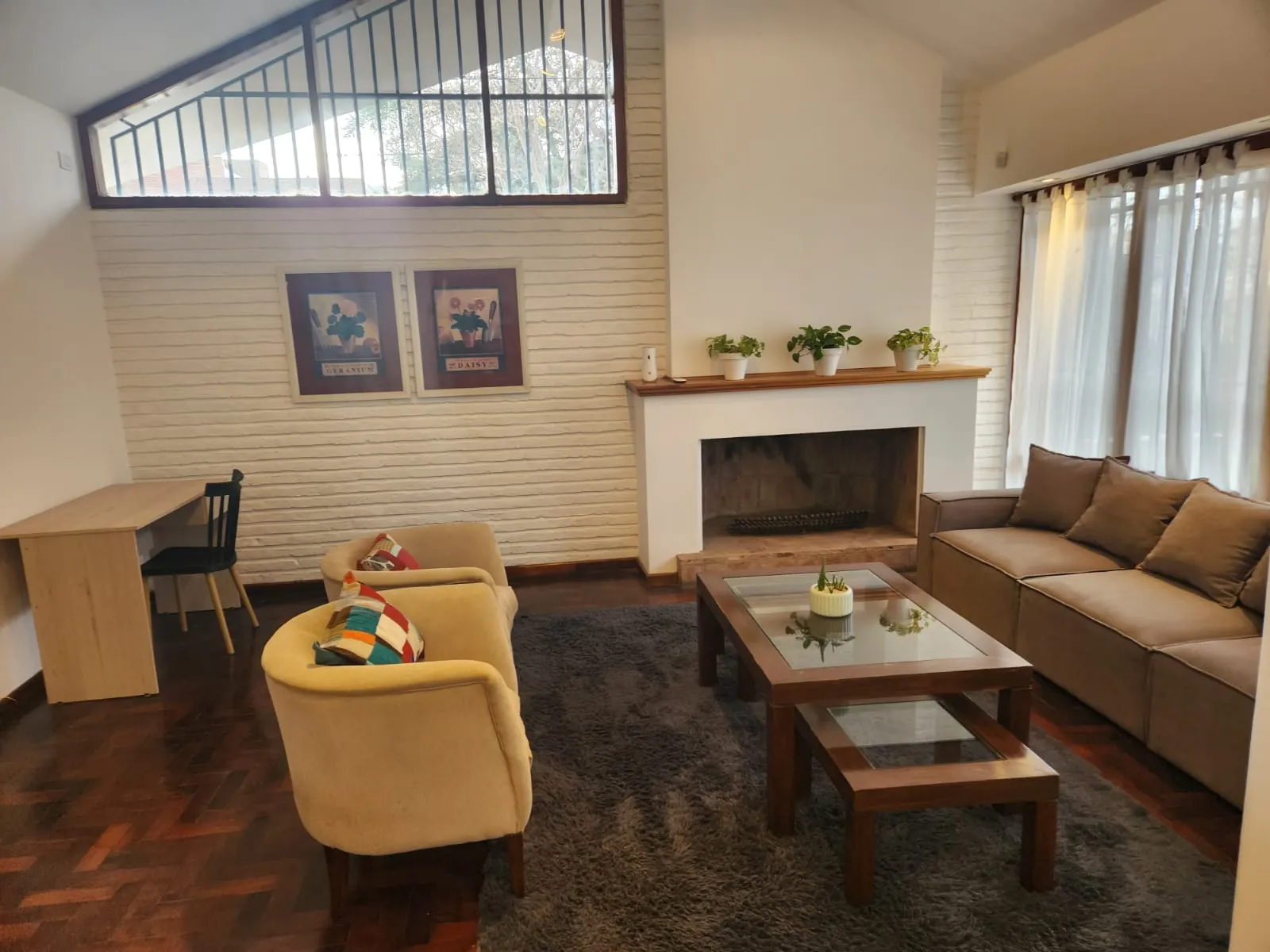 Casa en Alquiler Amoblada 2 Dor.  – B° Cerro de las Rosas – Zona Norte, Córdoba