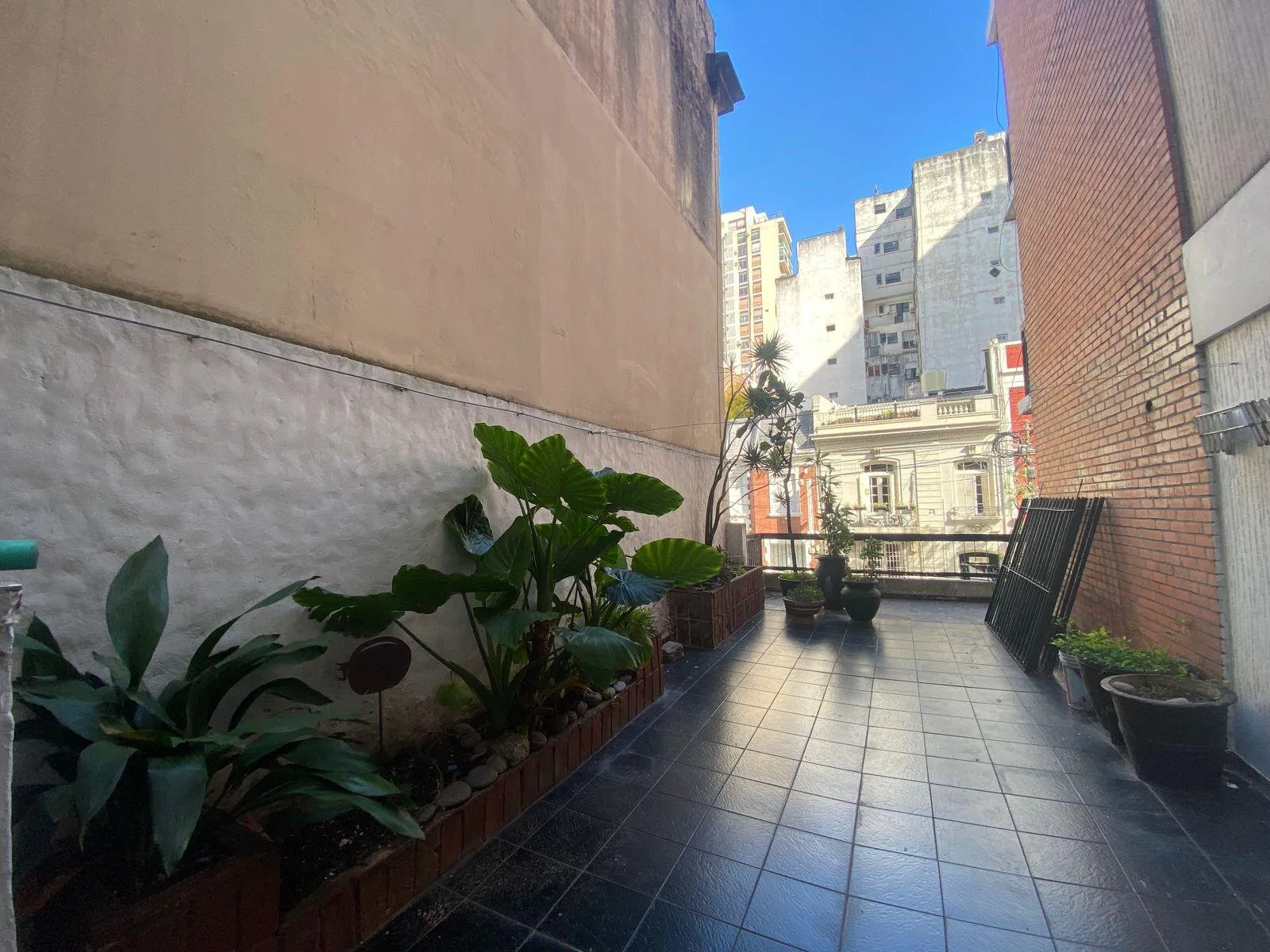Alquiler 3 ambientes + Dependencia con Quincho y Terraza en Recoleta