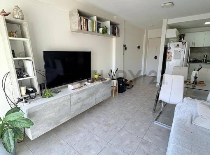 Departamento · 45m² · 2 Ambientes · 1 Cochera